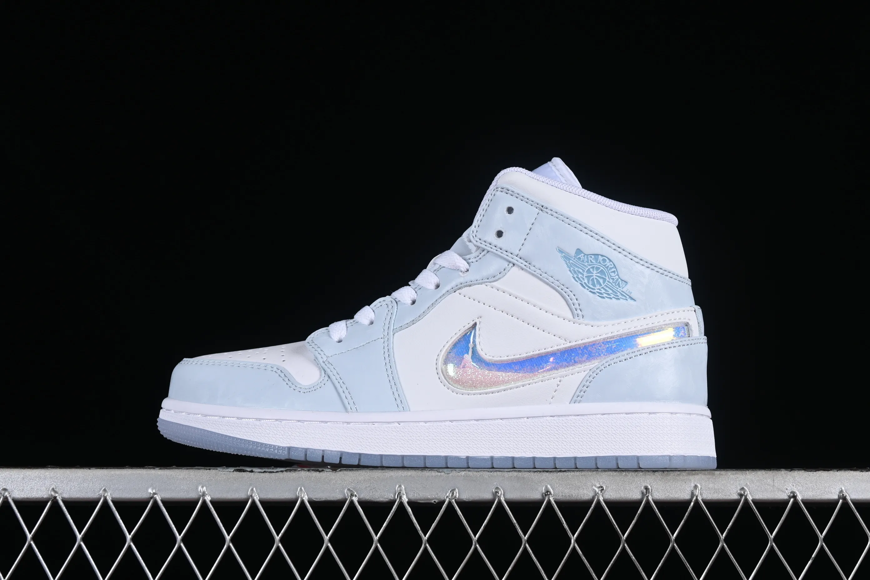 All categories Air Jordan Jordan series basketball shoes Air Jordan 1 Mid Z version Air Jordan 1 Mid GS "Glitter Swoosh" AJ1 Joe 1 ice blue crystal Zhongbang basketball shoes FQ9117-400